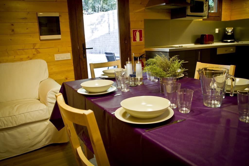 Apartamentos El Bosquet Sant Cugat del Vallès Exteriör bild