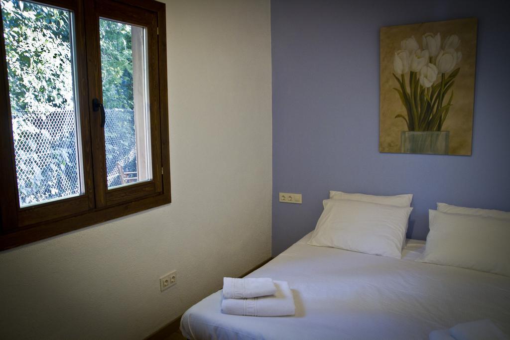 Apartamentos El Bosquet Sant Cugat del Vallès Rum bild