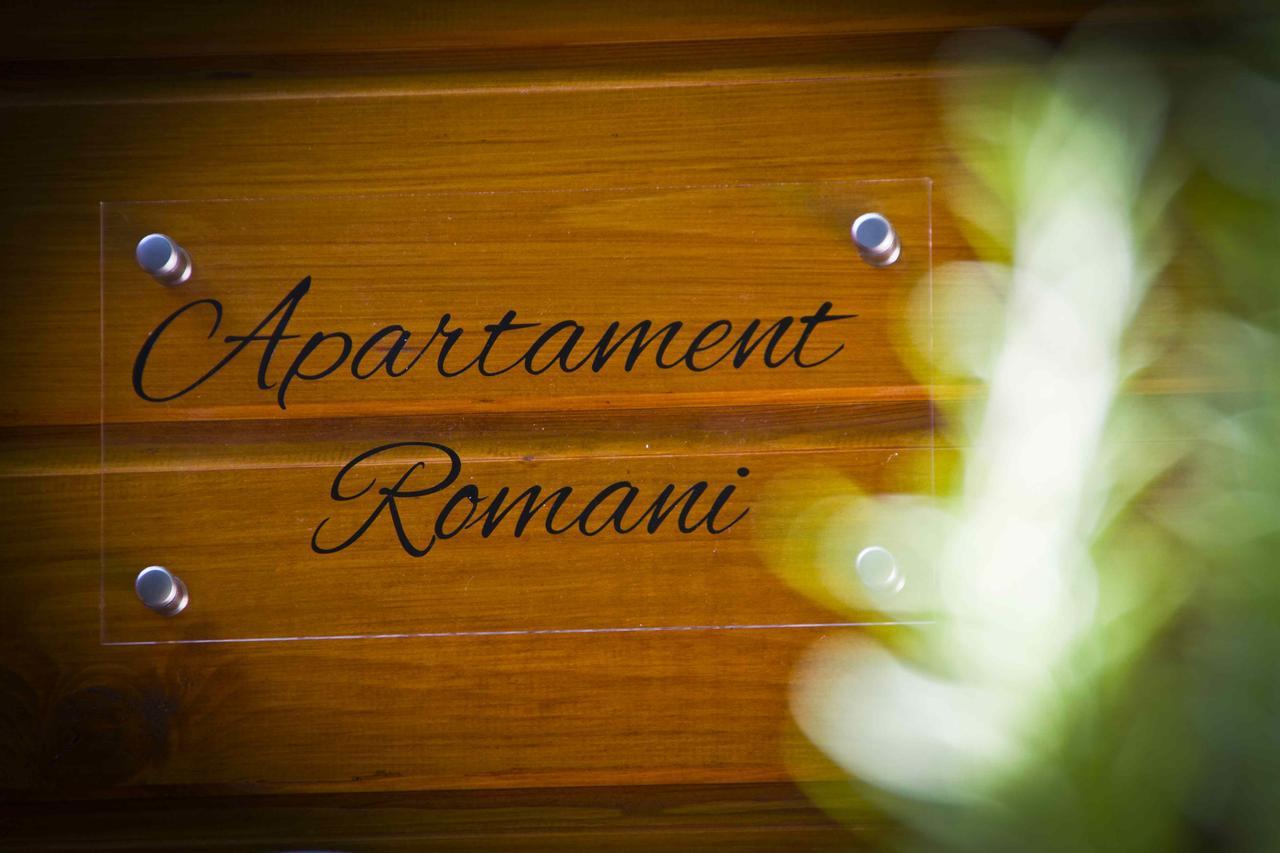 Apartamentos El Bosquet Sant Cugat del Vallès Exteriör bild